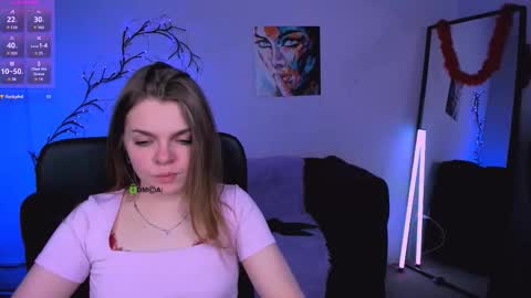 Bella online show from 11-16-25, 02:28