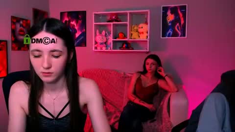 Snapshot of bella_dorn chatting on 06-10-26, 03:11 Bella online show from 06-10-26, 03:11
