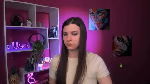Bella online show from 04-27-26, 05:05