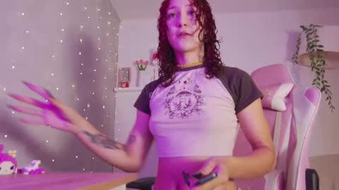 In instagran bel myangel online show from 03-04-25, 02:17