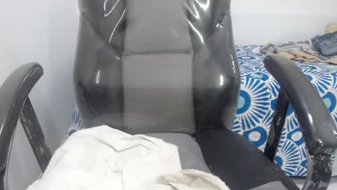 lady online show from 03-04-25, 08:49