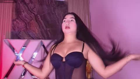 bella_martini_ online show from 02-24-26, 12:25