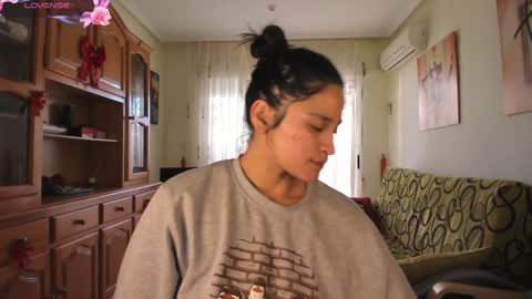 bella_pocahontas3 online show from 01-19-25, 12:28