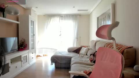 bella_pocahontas3 online show from 09-14-25, 01:10