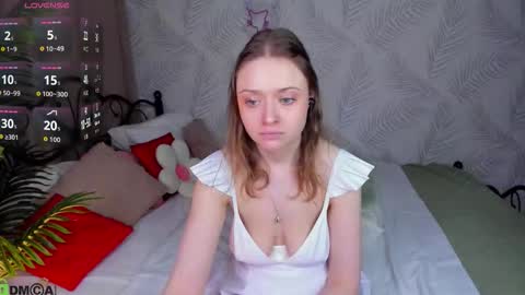 Linda Bella online show from 03-15-26, 01:22