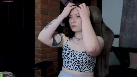 Bella Stink online show from 07-05-26, 01:01