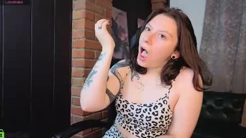 Bella Stink online show from 07-29-26, 01:15
