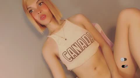 Bella online show from 12-26-24, 03:38