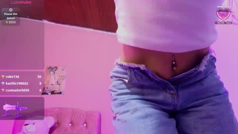 bella_thixx online show from 09-13-25, 02:33