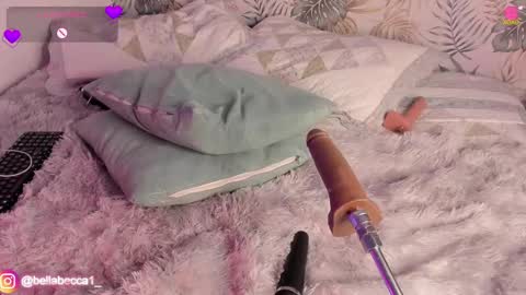 Bella Becca  online show from 01-10-25, 09:53