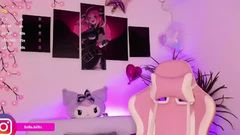 Bella online show from 04-25-26, 02:14