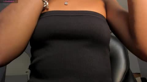  Bella C  online show from 10-20-25, 11:32