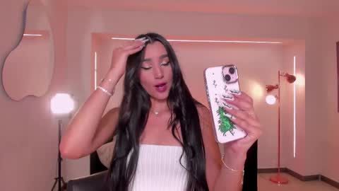  Bella C  online show from 11-23-25, 12:43