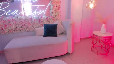  Bella C  online show from 12-05-25, 12:14