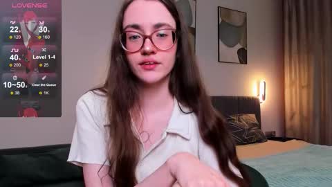 BellaCatLovesMeat online show from 10-01-25, 06:36