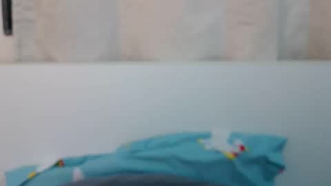 bellacrystall online show from 01-07-26, 06:05