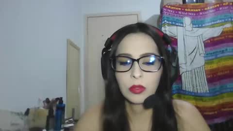 Bella Garcia online show from 05-17-26, 10:50
