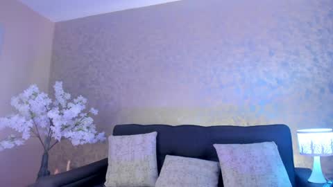 Snapshot of bellamariex chatting on 05-15-26, 01:34 Bella Marie online show from 05-15-26, 01:34