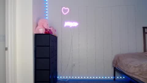 Bella Monroe online show from 02-02-25, 05:53