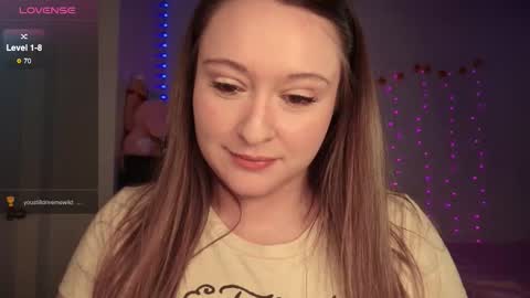 Bella Monroe online show from 10-26-25, 03:01