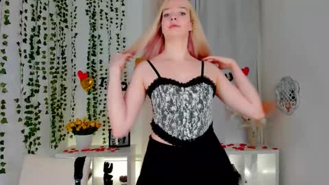 Bella online show from 02-09-26, 04:55