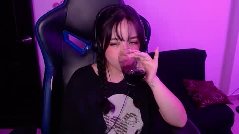 Bella Monteluna online show from 09-24-25, 05:22