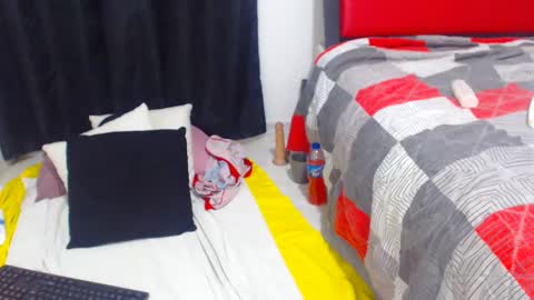 Snapshot of bellamy_sweet chatting on 02-23-25, 12:37 bellamy online show from 02-23-25, 12:37