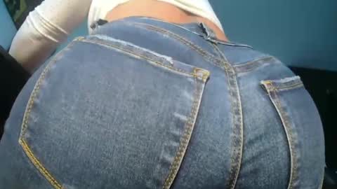 Camille  online show from 01-24-25, 10:41