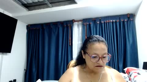 bellanocturna_ online show from 07-29-26, 02:21