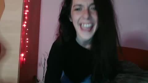 bellaqueen0701 online show from 02-19-25, 01:40