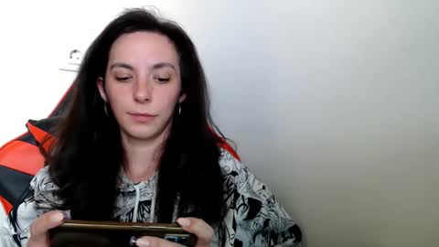 bellaqueen0701 online show from 03-04-25, 10:13