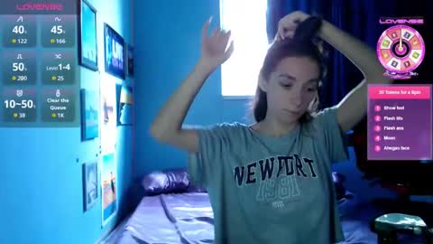 bellaqueen0701 online show from 09-09-25, 09:31