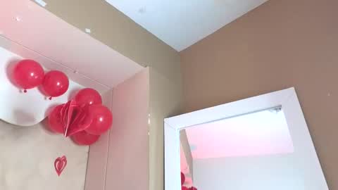 bellarooux online show from 02-16-26, 01:29