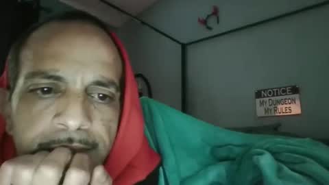 Snapshot of bellaskeykeeper chatting on 02-07-26, 11:08 Bellaskeykeeper online show from 02-07-26, 11:08