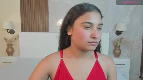 Snapshot of bellasky4 chatting on 10-18-25, 12:06 Bella online show from 10-18-25, 12:06