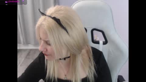 Starr40 online show from 10-28-25, 01:03