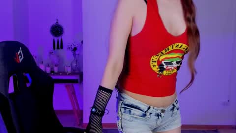 Snapshot of bellatrixllestrange chatting on 01-07-25, 05:31 Bella. Ntmu online show from 01-07-25, 05:31
