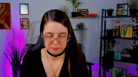 Snapshot of bellatrixllestrange chatting on 01-16-25, 11:48 Bella. Ntmu online show from 01-16-25, 11:48