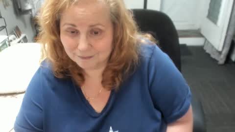 Snapshot of bellavoca chatting on 09-15-25, 11:49 Bellavoca online show from 09-15-25, 11:49