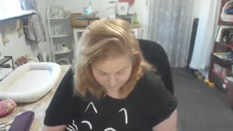 Snapshot of bellavoca chatting on 03-24-26, 11:26 Bellavoca online show from 03-24-26, 11:26