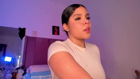 Bella online show from 01-24-25, 08:11