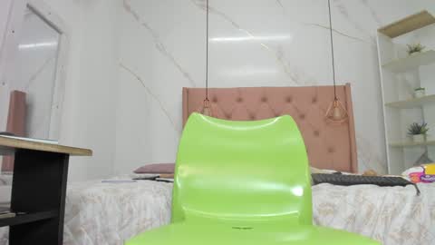 belle online show from 12-31-24, 07:31