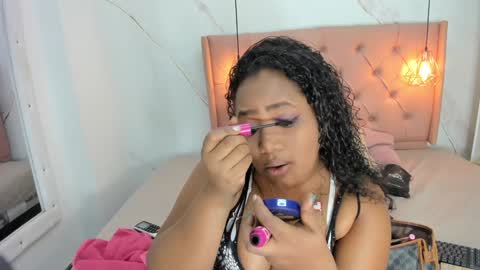 belle online show from 01-03-25, 09:26