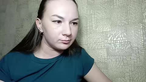 Snapshot of belle_fiesta chatting on 01-17-26, 12:21 belle_fiesta online show from 01-17-26, 12:21