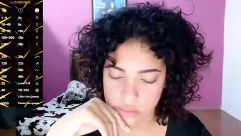 SOFIA online show from 11-11-25, 01:49