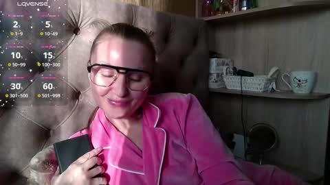 Amelia online show from 01-12-26, 12:32