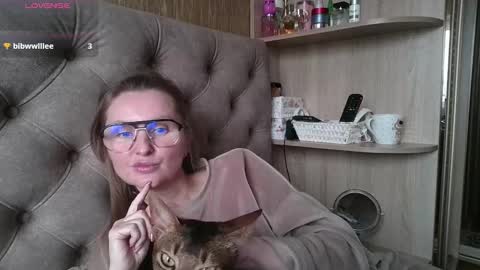 Amelia online show from 02-21-26, 02:07