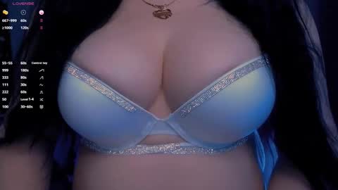 Hello I am kind friendly and cute girl online show from 10-11-25, 10:30