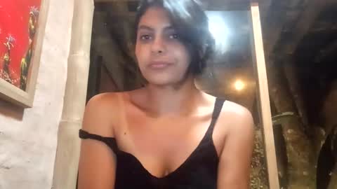 Snapshot of bellezacosmica chatting on 09-15-25, 02:22 bellezacosmica online show from 09-15-25, 02:22