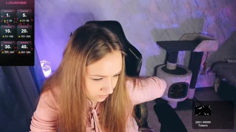 Your Annabelle Wolf  online show from 01-06-25, 02:14